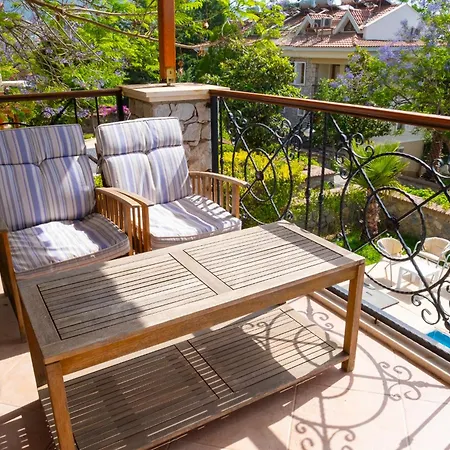 Perdikia Hill And Hotel