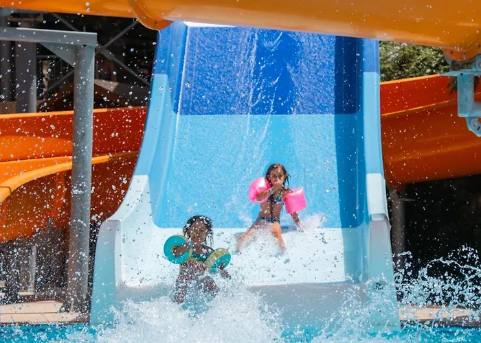 Perdikia Hill And Hotell Öludeniz