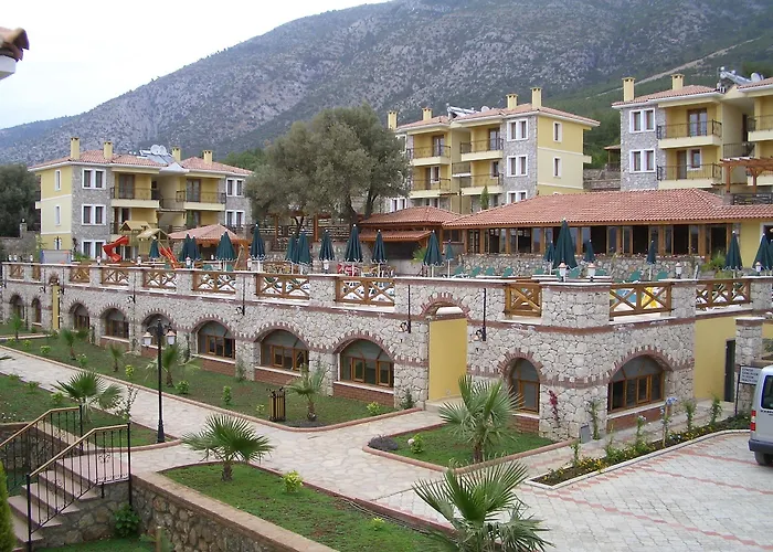 Perdikia Hill And Szálloda 3*