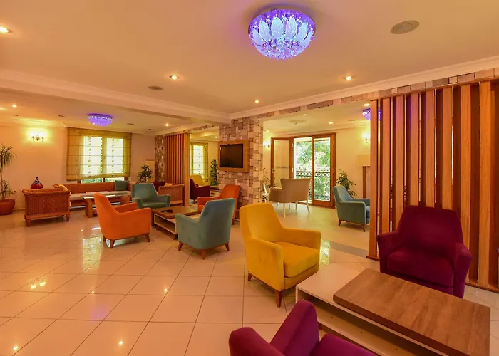 Perdikia Hill And Hotell 3*