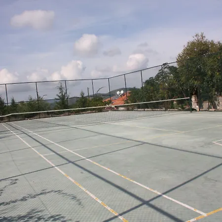 Hotell Perdikia Hill And 3*