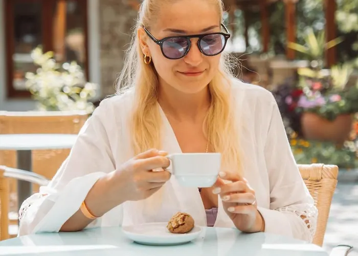 Hotel Perdikia Hill And 3*