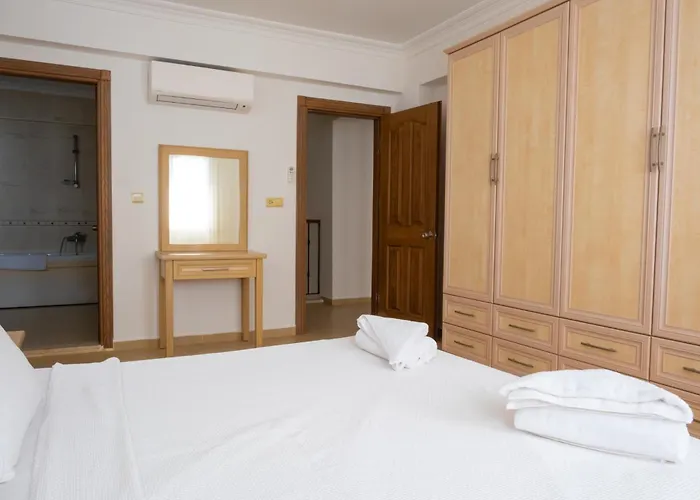 Ξενοδοχείο Perdikia Hill And Ολουντενίζ